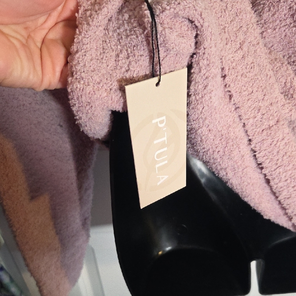 P'tula Cozy Pink Hooded Sweater Size M - Picture 3 of 3
